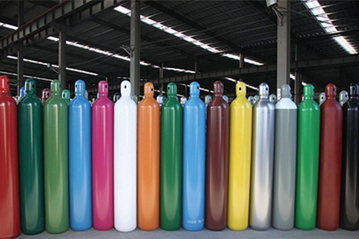 Preventing Oxygen Cylinders From Being Exposed During Summer